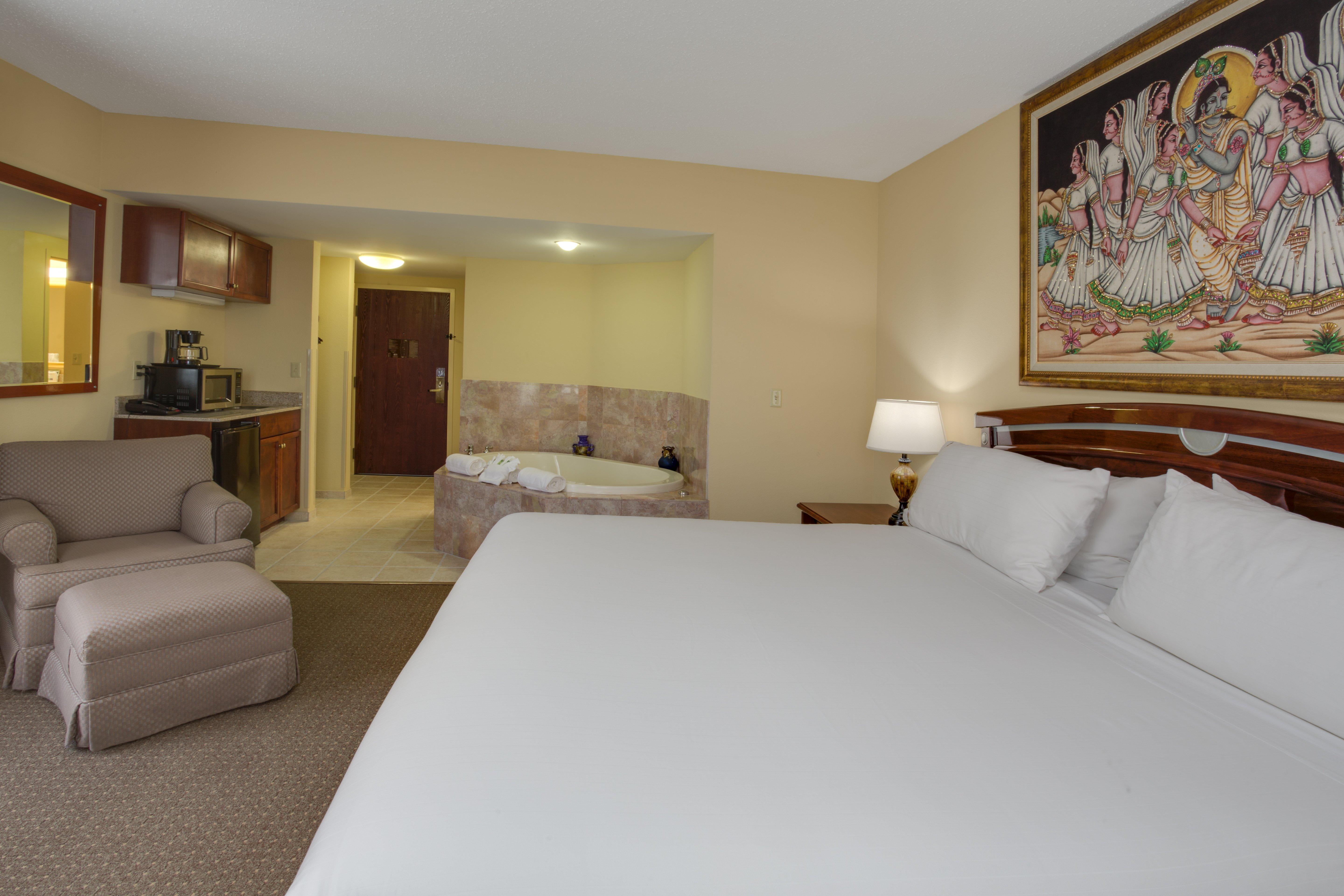 Holiday Inn Express & Suites Sebring By Ihg Exterior photo