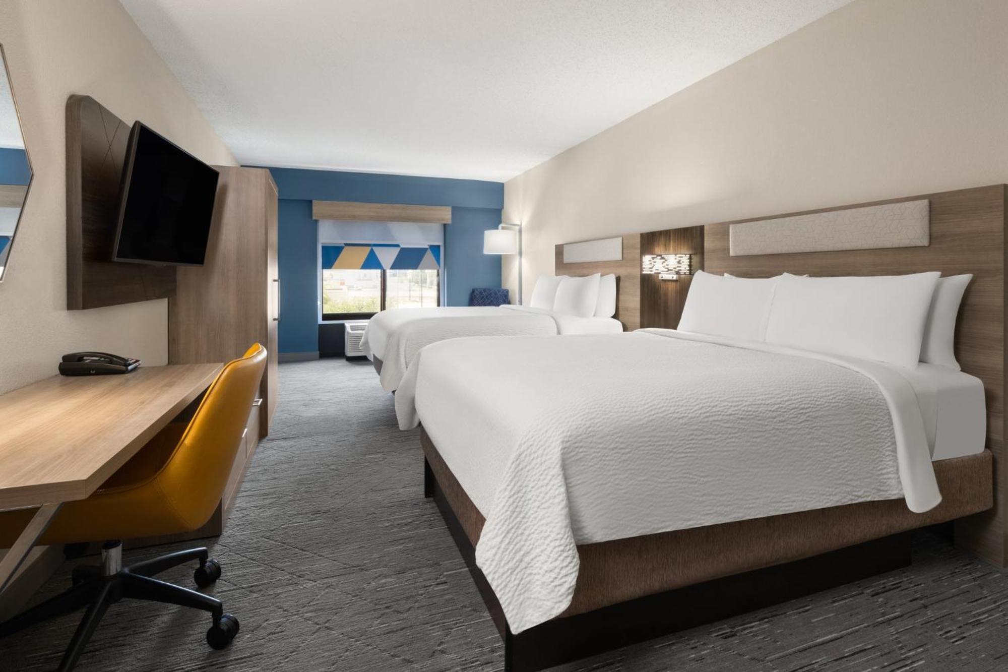 Holiday Inn Express & Suites Sebring By Ihg Exterior photo